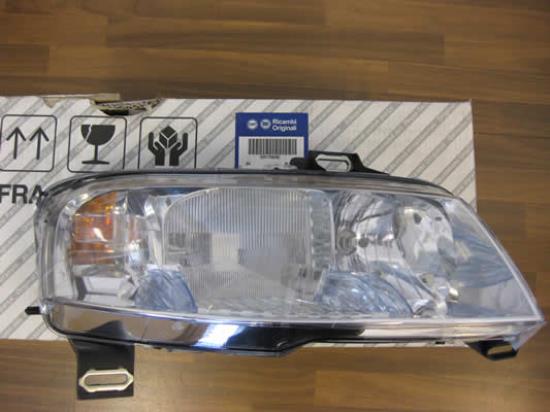 51758092 Koplamp rechts