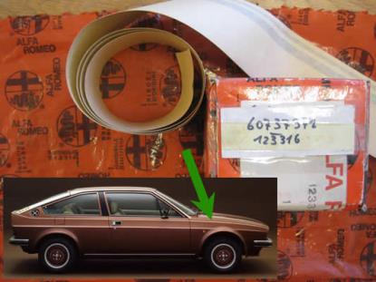 123316 Sticker scherm rechtsvoor goudkleurig Alfa Romeo Sud Sprint Plus