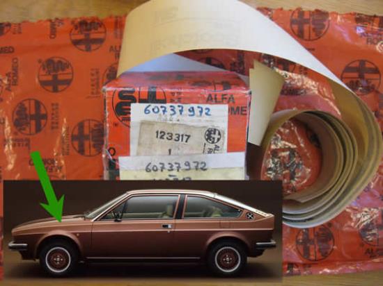 123317 Sticker scherm linksvoor goudkleurig Alfa Romeo Sud Sprint Plus