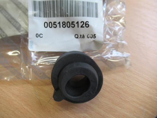 51805126 Montage rubber radiateur