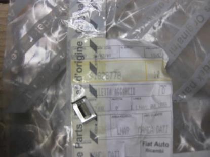 51828778 Veertje voorbumper strip Fiat Croma Lancia Delta