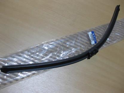 1340685080 Ruitenwisser links