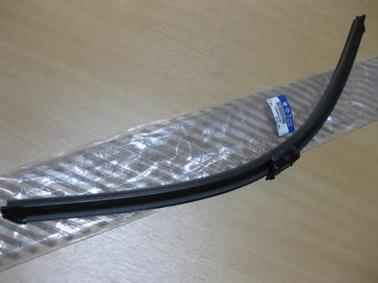 1340685080 Ruitenwisser links