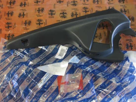 183792662 Bekleding bestuurdersstoel met hoogte verstelling