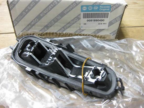 51890490 Fitting achterlicht rechts