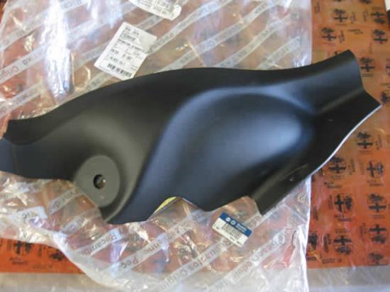 735264150 Bekleding wielkast rechts met isolatie