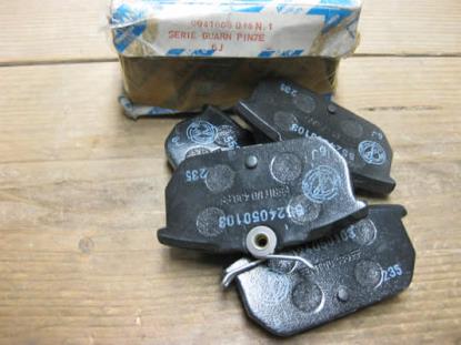 9941605 Remblokset achterzijde