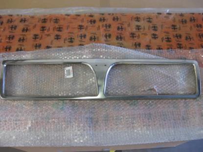 82412896 Chrome sierrand van grille
