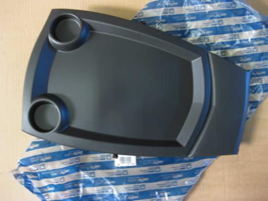 1486049689 Bekleding achterzijde rugleuning 2e en 3e zitrij