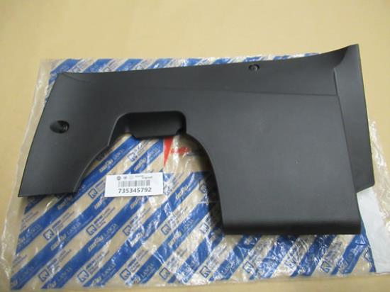 735345792 Dashboard paneel onder stuurwiel