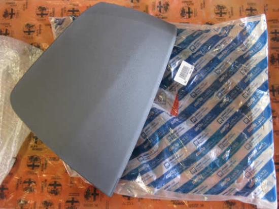 735364171 Klep dashboard kastje rechts