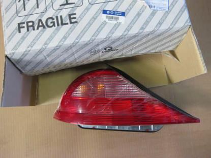 46777340 Achterlicht links