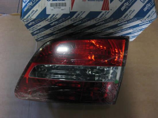 51717942 Achterlicht rechterzijde kofferbak