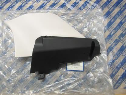 735493027 Bekleding kofferbak rechterzijde