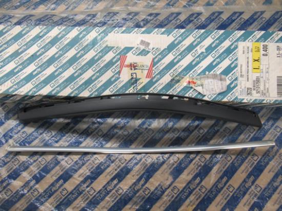 9464232088 Stootstrip voorbumper rechts