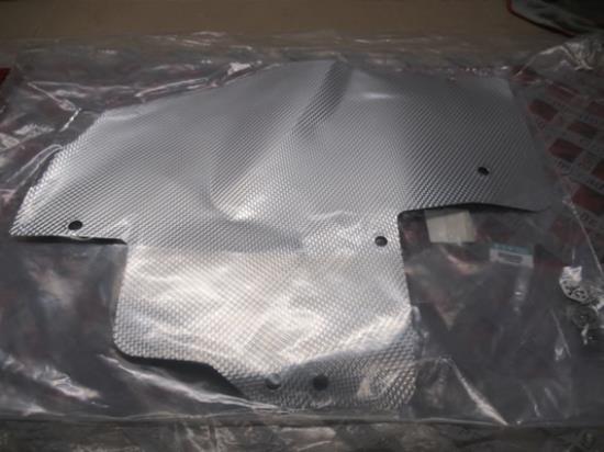 1357923080 Hitteschild