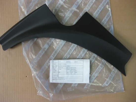 735420446 Bekleding dashboard rechterzijde