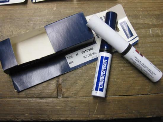 5910289 Lakstift 498A Blu Lido Met