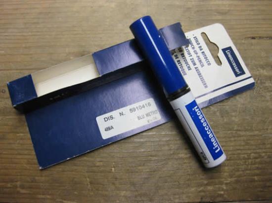 5910416 Lakstift 489A Blu Metro