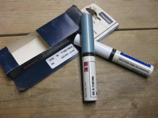 71801904 Lakstift 840 Azzurro Laura