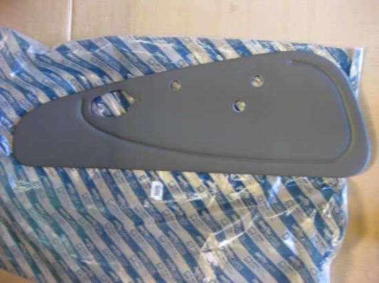 735291896 Deurpaneel links