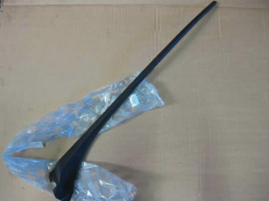 735463331 Sierlijst voorruit rechts