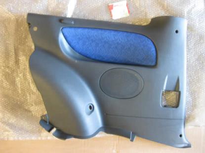 735242724 Bekleding links achter