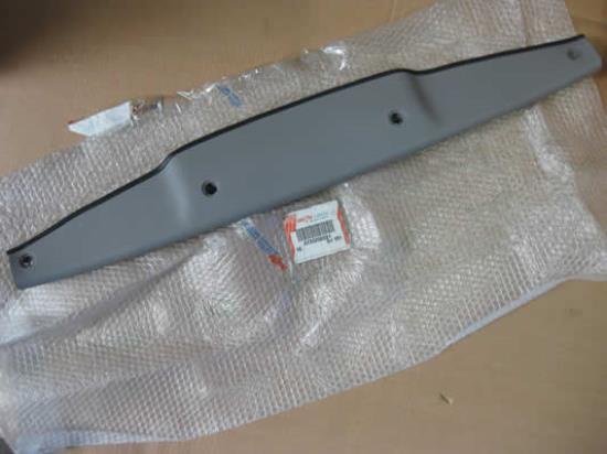 735255531 Bekleding achterklep