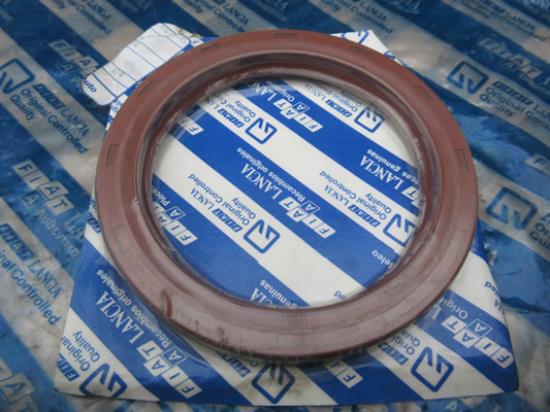 40100311 Keerring krukas 90x115x13 2.5 D