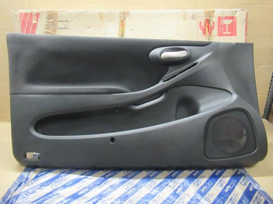 735308946 Deurpaneel rechts