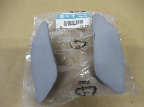 9464556880 Koplampsproeier afdekkapjes