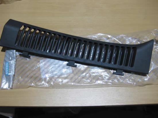 9467006080 Grille rechts kofferbak bekleding