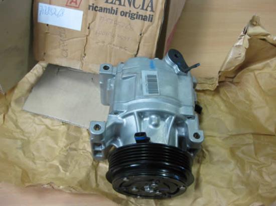 71785268 Airco compressor