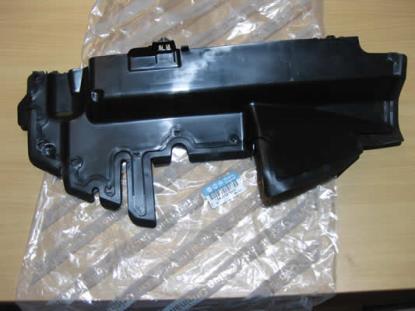 1401127980 Beschermplaat links