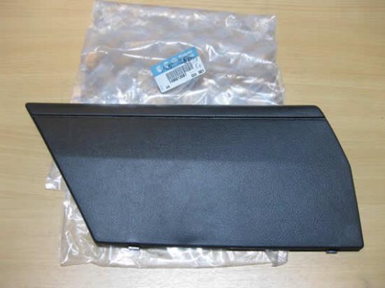 1490013081 Bekleding rechts