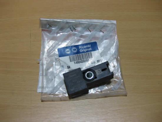 1490426080 Airbag sensor
