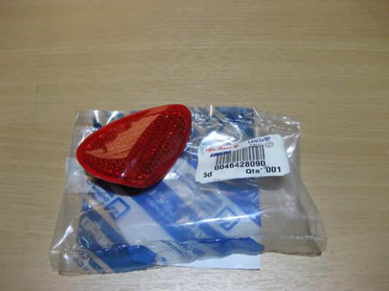 46428090 Reflector rechts