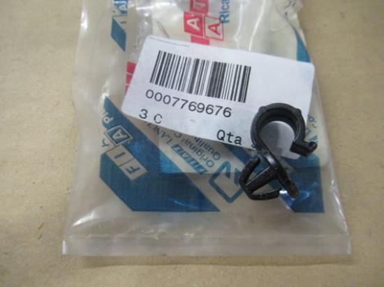 7769676 Clip ruitenwissers