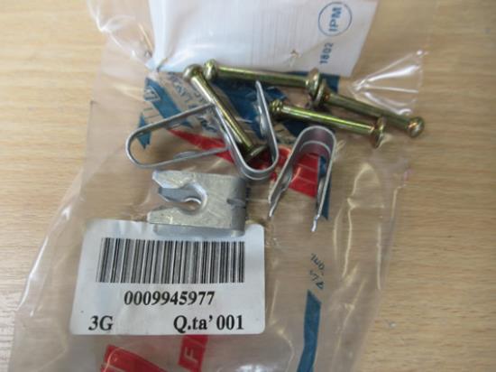 9945977 Remmenkit linkerzijde