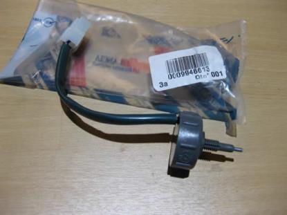 9946613 Sensor voor brandstoffilterhouder