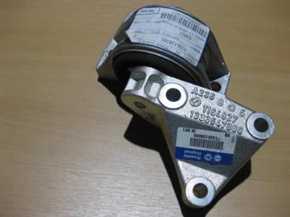 1335128080 Motorsteun