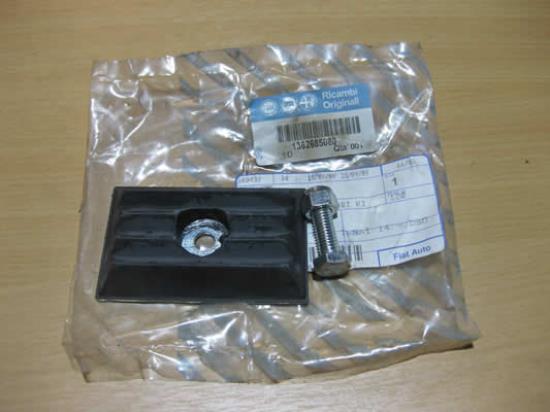 1362685080 Aanslagrubber bladveer