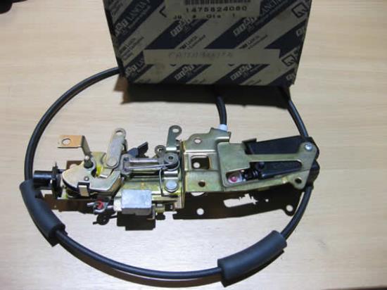 1475824080 Deurslot rechts