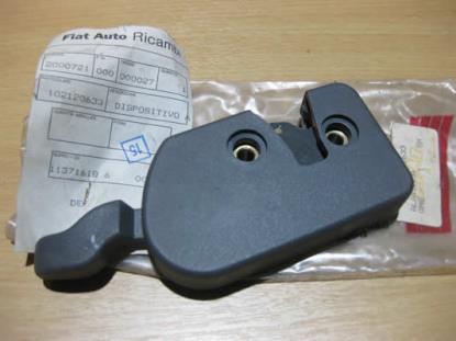 102120633 Vergrendeling links