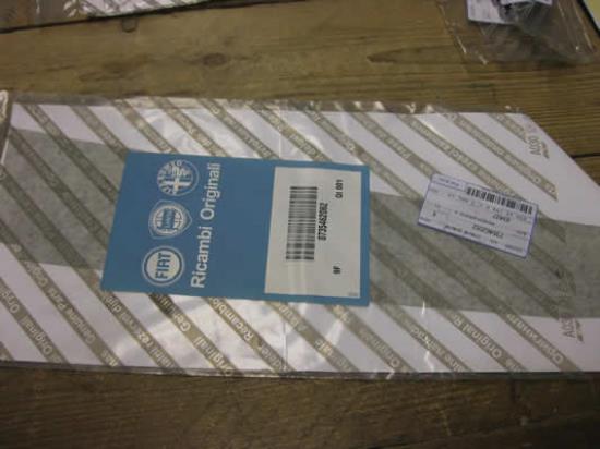 735462062 Sticker raamstijl