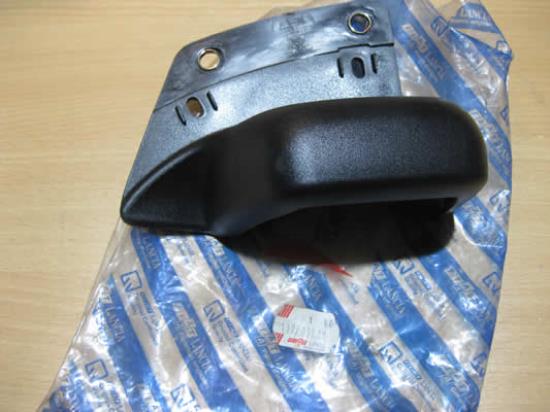 119909080 Sierstuk veiligheidsgordel rechts