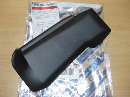 119952080 Sierstuk voor veiligheidsgordel links