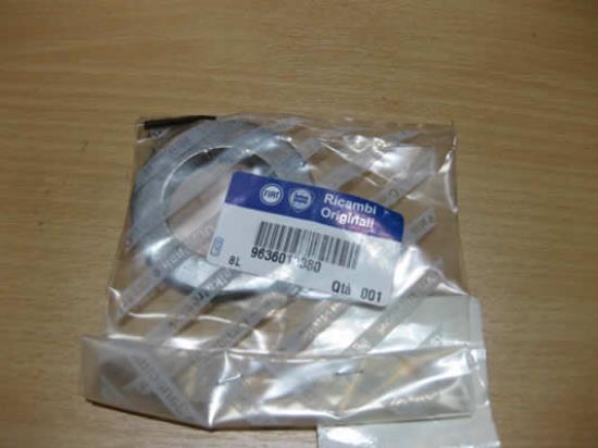 9636019380 Afstandstuk