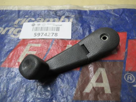 5974278 Hendel dakraam