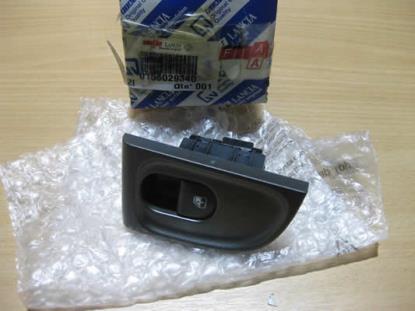 156029340 Schakelaar raambediening rechts achter